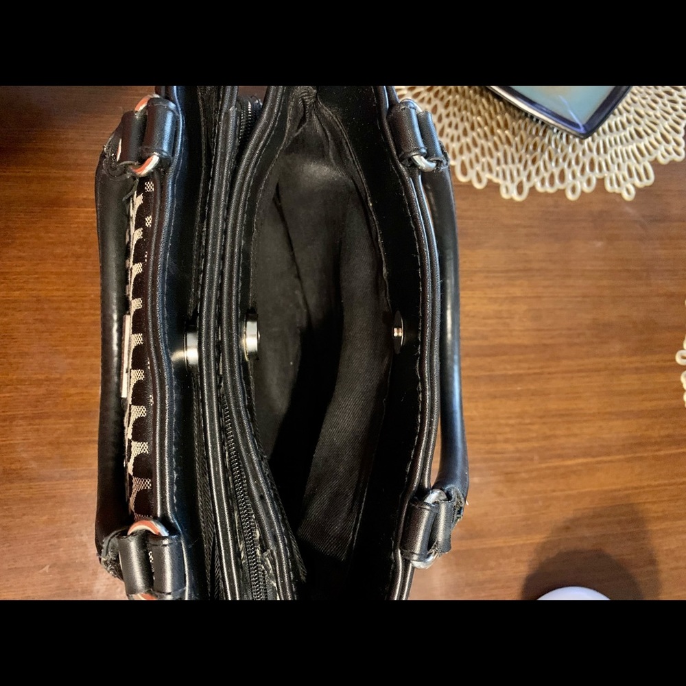 Purse - Picture 7 of 7